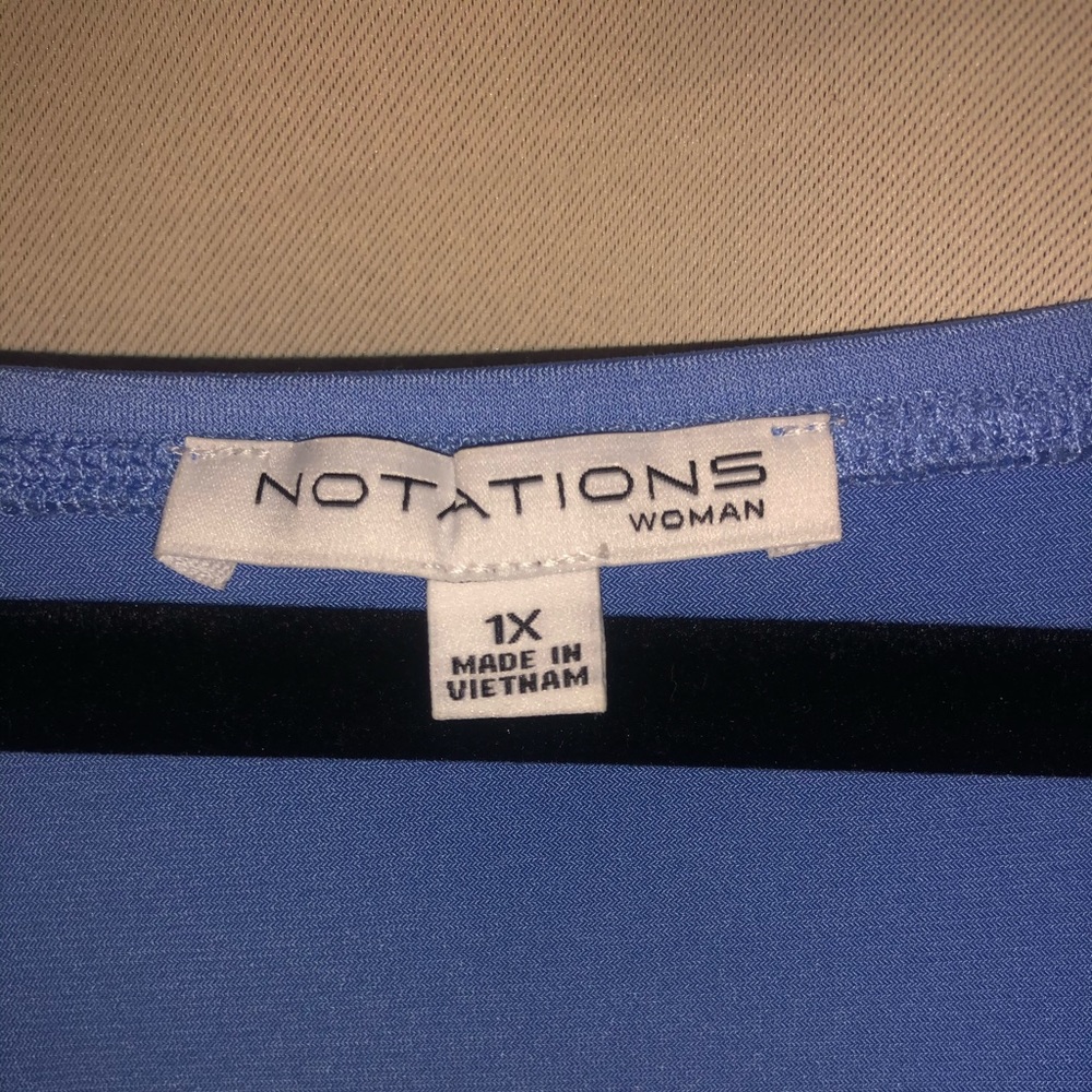 Top - Picture 2 of 2